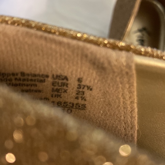 Fioni heels NWOT - Picture 8 of 8